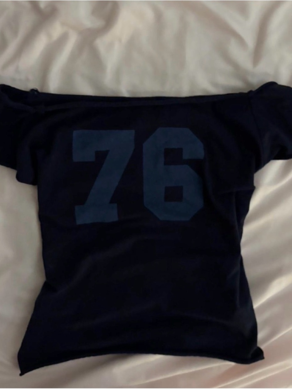 edikted off the shoulder shirts navy/ black